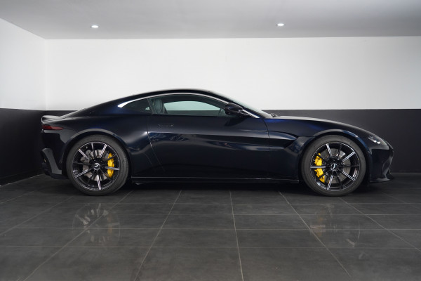 2018 Aston Martin Vantage Coupe Image 14