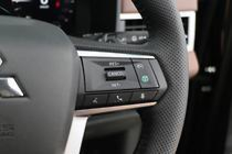 2025 Mitsubishi Outlander ZM Exceed Tourer SUV Image 15