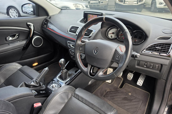 2013 Renault Megane III D95 R.S. 265 Cup Premium Coupe Image 17