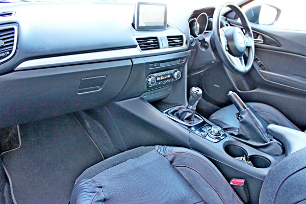 2015 Mazda 3 BM Series SP25 GT Sedan Image 10