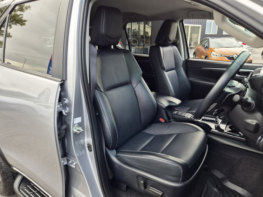 2022 Toyota Fortuner GUN156R GXL SUV Image 11