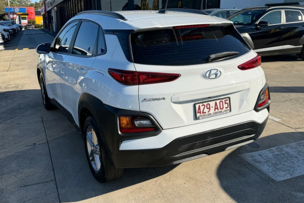 2020 Hyundai KONA OS.3 Active SUV Image 7