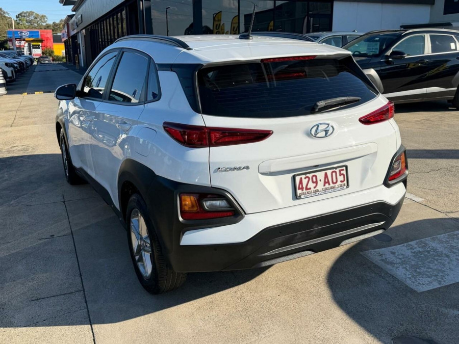 2020 Hyundai KONA OS.3 Active SUV Image 7