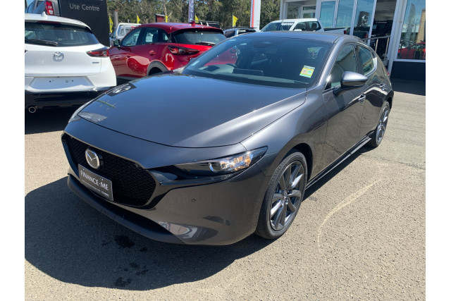 2024 Mazda 3 BP Series G20 Touring Vision Technology Hatch Image 2