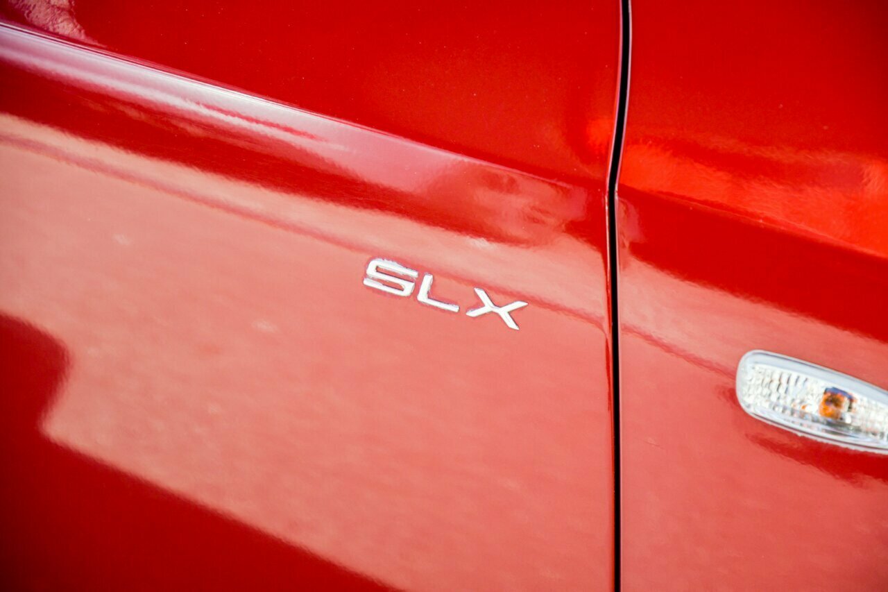 2007 Hyundai Elantra HD SLX Sedan Image 7
