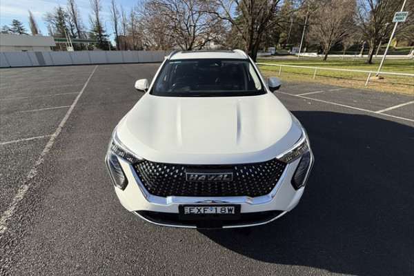 2022 Haval Jolion A01 Ultra Hybrid SUV Image 9