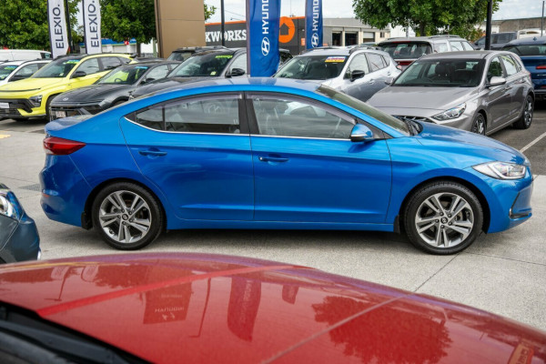 2018 Hyundai Elantra AD Trophy Sedan Image 4