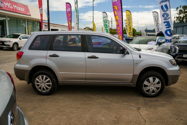 2003 Mitsubishi Outlander ZE LS Wagon