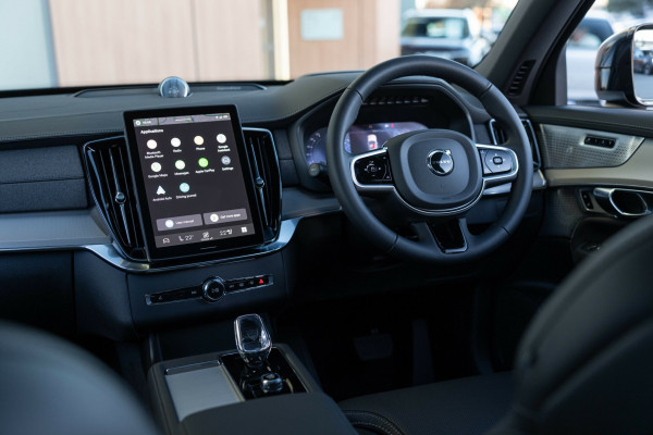 2026 Volvo XC90 L Series Black Edition SUV Image 13