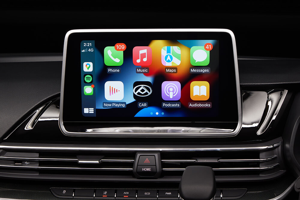 Apple CarPlay & Smartphone Integration Image