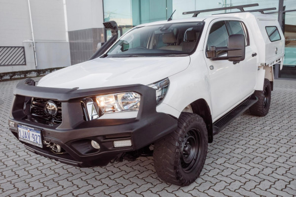 2019 Toyota HiLux GUN126R SR Cab Chassis Image 4