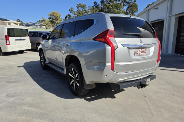 2017 Mitsubishi Pajero Sport QE Exceed SUV Image 5