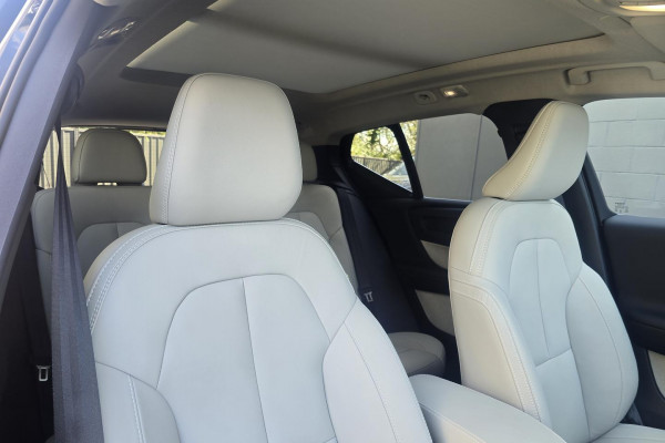 2026 MY27 Volvo XC40 XZ Ultra B4 Bright SUV Image 14