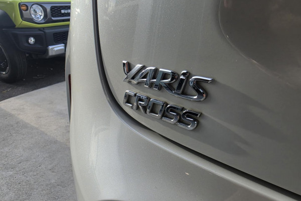 2023 Toyota Yaris Cross MXPB10R GX SUV Image 9