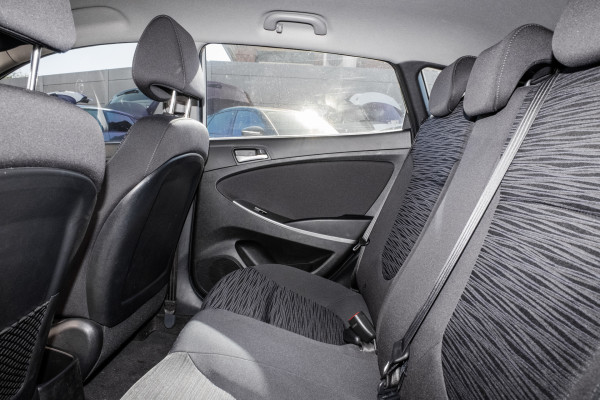 2018 Hyundai Accent RB6 Sport Hatch image 9
