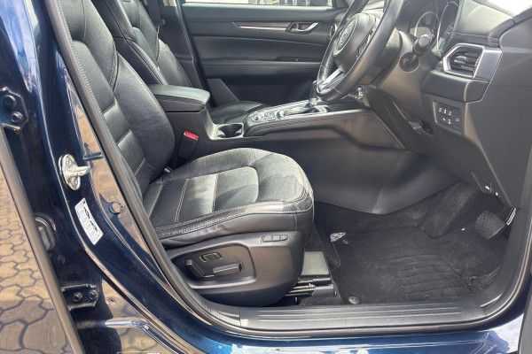 2017 Mazda CX-5 KF Series Akera SUV Image 9