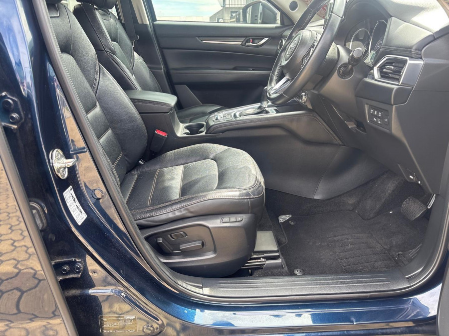 2017 Mazda CX-5 KF Series Akera SUV Image 9