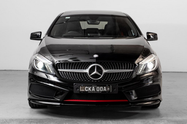 2013 Mercedes-Benz A-Class W176 A250 Sport Hatch image 4