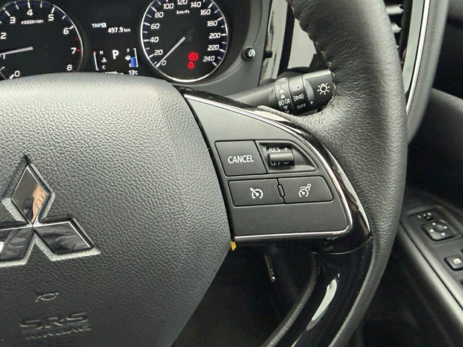 2019 Mitsubishi Outlander ZL ES SUV Image 15