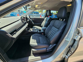 2024 Mitsubishi Outlander ZM Aspire SUV image 30