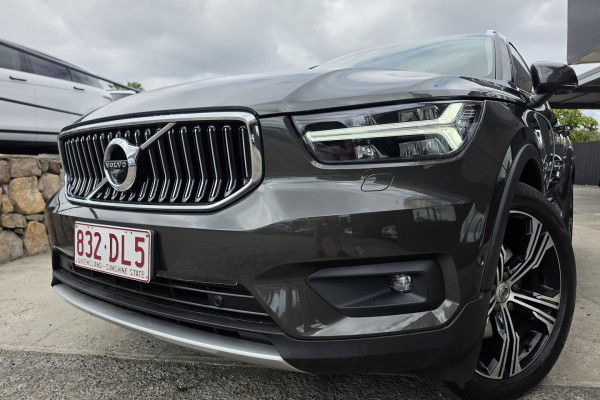 2018 MY19 Volvo XC40 XZ T4 Inscription SUV Image 2