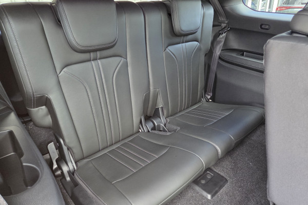 2025 MY25.5 Isuzu MU-X RJ LS-T SUV Image 11