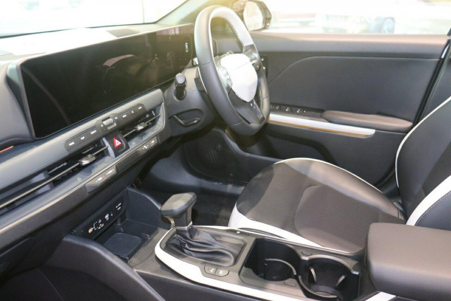 2025 Kia K4 CL4m GT-Line Sedan Image 16