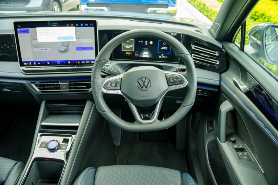 2026 Volkswagen Tiguan CT 195TSI R-Line SUV Image 10