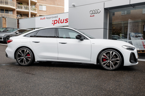 2025 Audi A5 B10 e-hybrid S-Line Sedan image 3