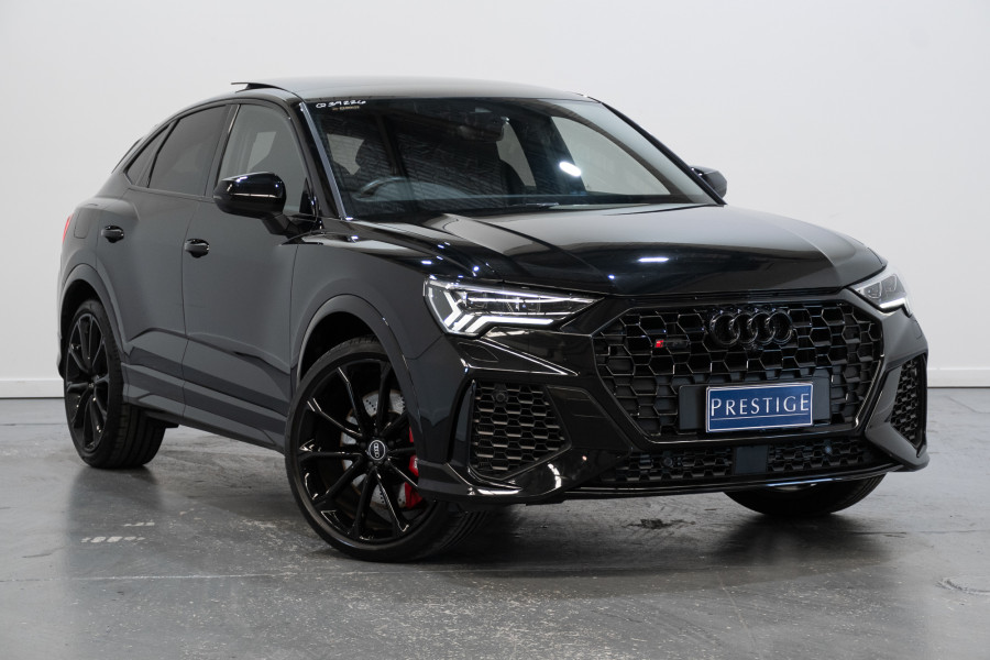2021 Audi RS Q3 SUV Image 1