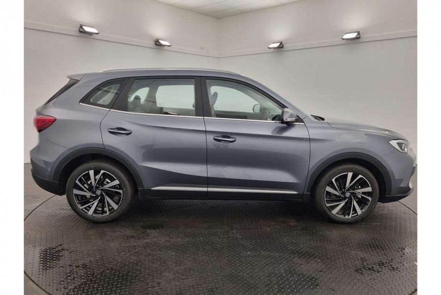2025 MG ZS ZS32 Essence SUV Image 8