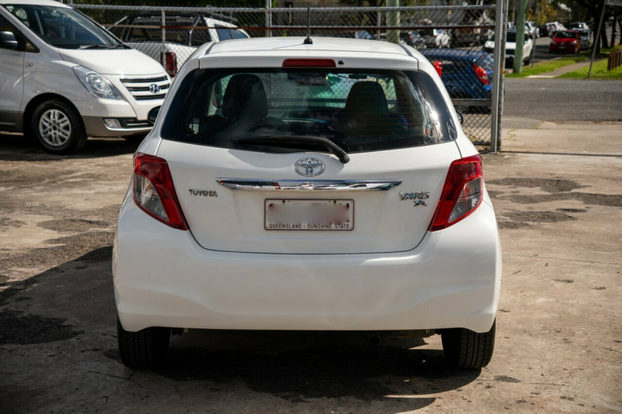2013 Toyota Yaris NCP131R YR Hatch Image 3