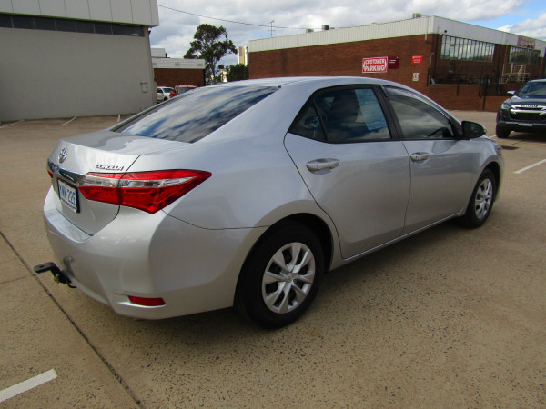 2015 Toyota Corolla ZRE172R Ascent Sedan
