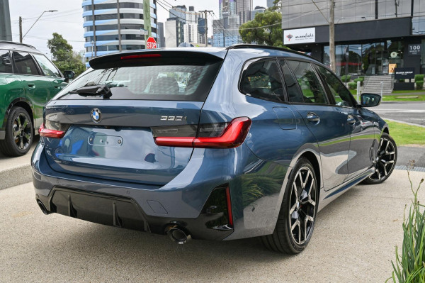 2026 BMW 3 Series G21 LCI II 330i M Sport Wagon image 4