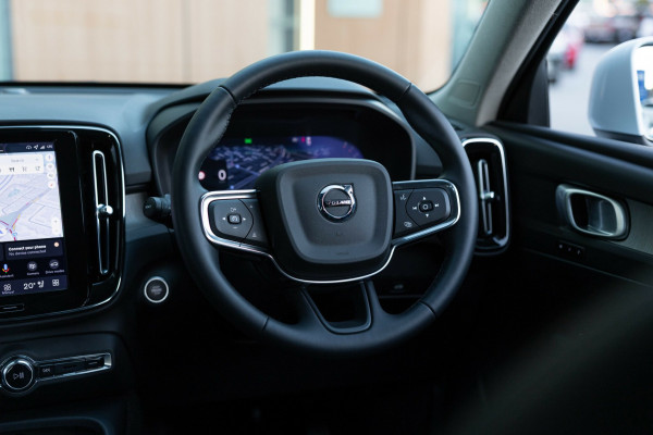 2025 MY26 Volvo XC40 XZ Plus B4 SUV Image 13