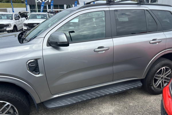 2022 Ford Everest UB Trend SUV Image 3