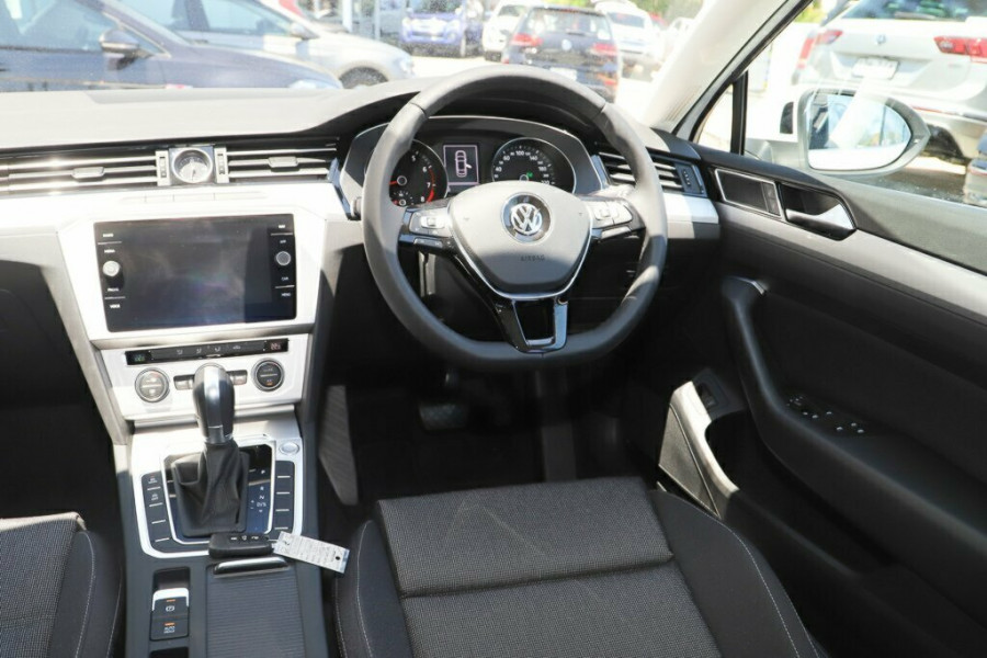 2019 Volkswagen Passat B8 132TSI Sedan Image 10
