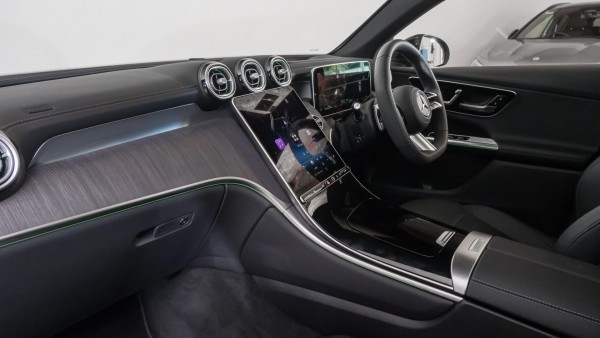 2026 Mercedes-Benz GLC-Class C254 GLC300 SUV image 7
