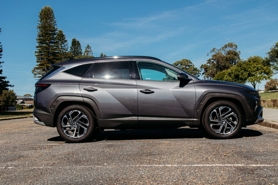 2024 MY25 Hyundai Tucson NX4.V3 Premium SUV Image 18