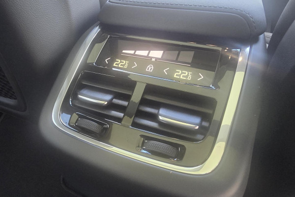 2026 Volvo XC60 UZ Plus B5 Bright SUV Image 12
