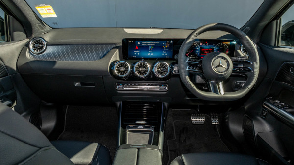 2026 MY25 Mercedes-Benz GLA-Class H247 GLA200 SUV image 18