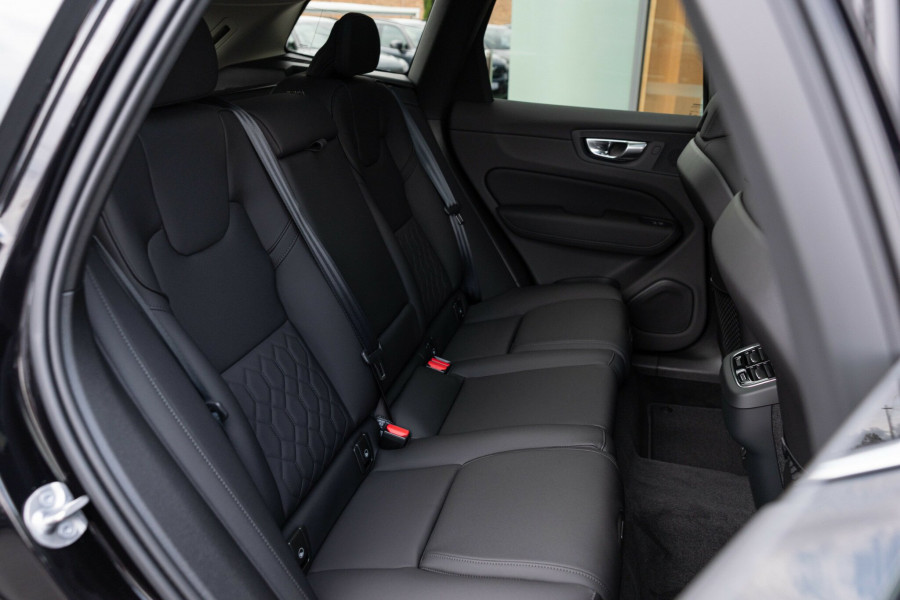2026 Volvo XC60 UZ Plus B5 Bright SUV Image 16