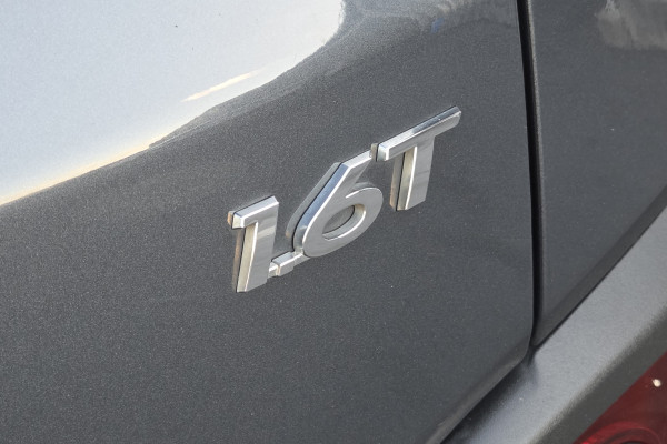 2017 MY18 Hyundai KONA OS Active SUV Image 13