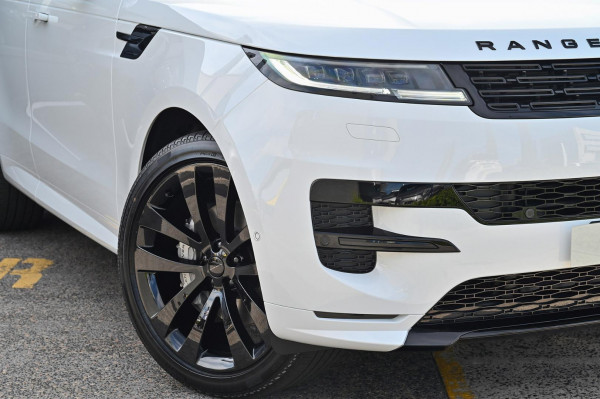 2026 Land Rover Range Rover Sport L461 D300 Dynamic SE SUV image 19
