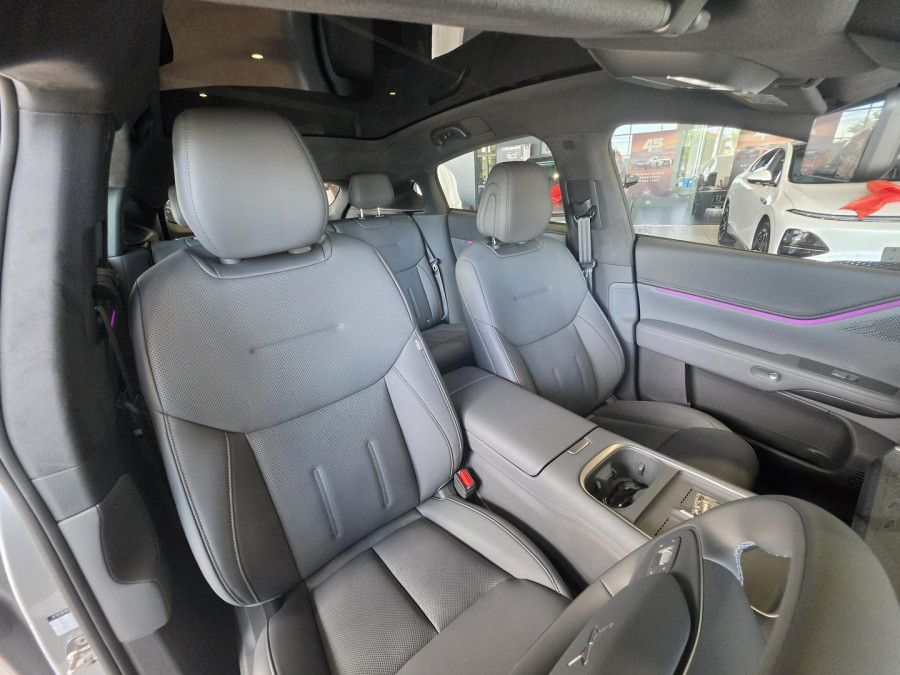 2025 XPeng G6  Long Range SUV Image 30