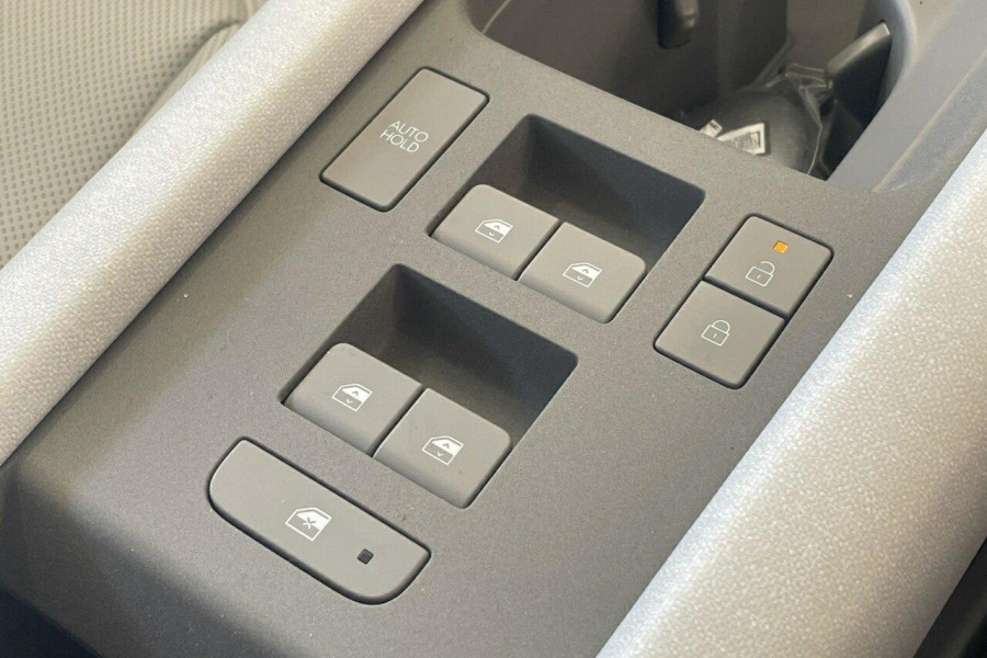2023 Hyundai IONIQ 6 CE.V1 Epiq Sedan Image 30