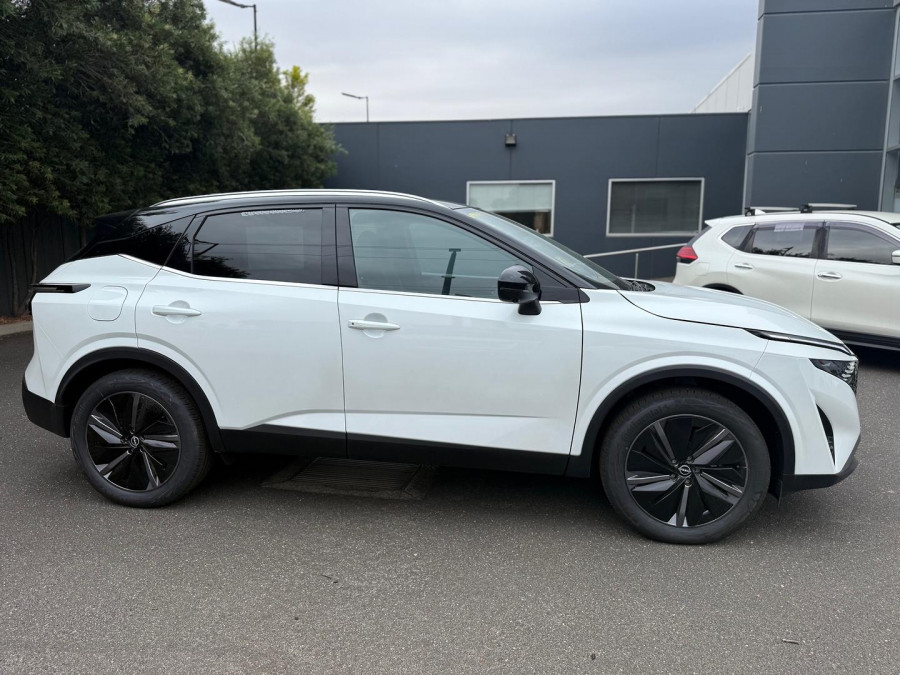 2025 Nissan QASHQAI J12 Ti SUV Image 5