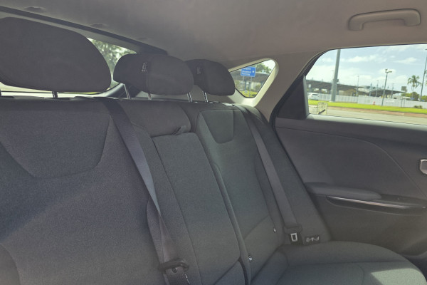 2025 MY26 Kia K4 CL4m Sport Hatch Image 12