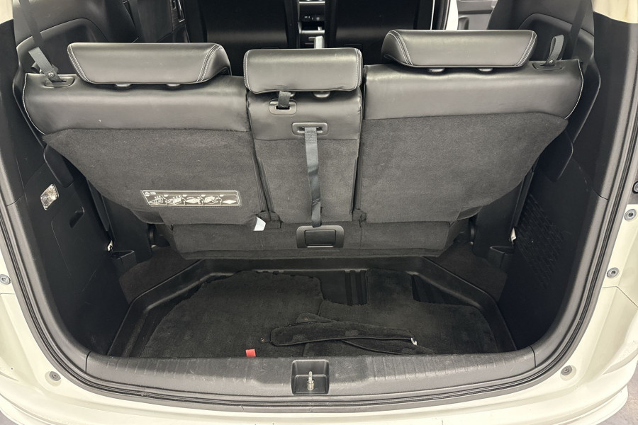 2016 Honda Odyssey 5th Gen VTi-L SUV Image 15
