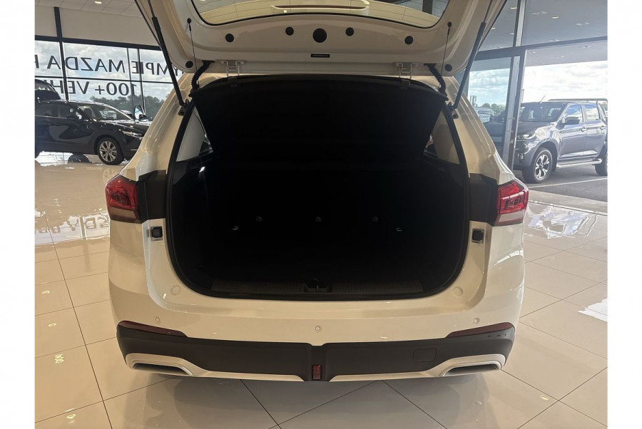 2024 MY25 MG ZS ZS32 Excite Hybrid+ SUV Image 32